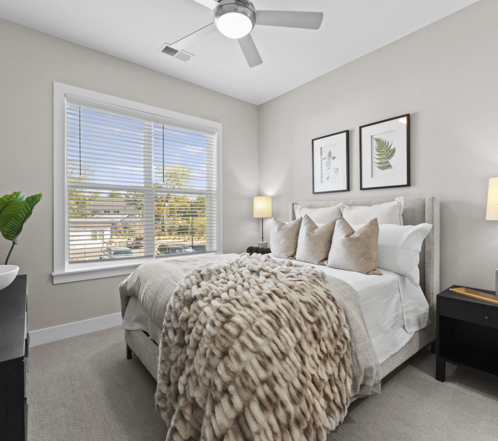 The Sloan at LoSo in Charlotte, NC apartment features with private garage
